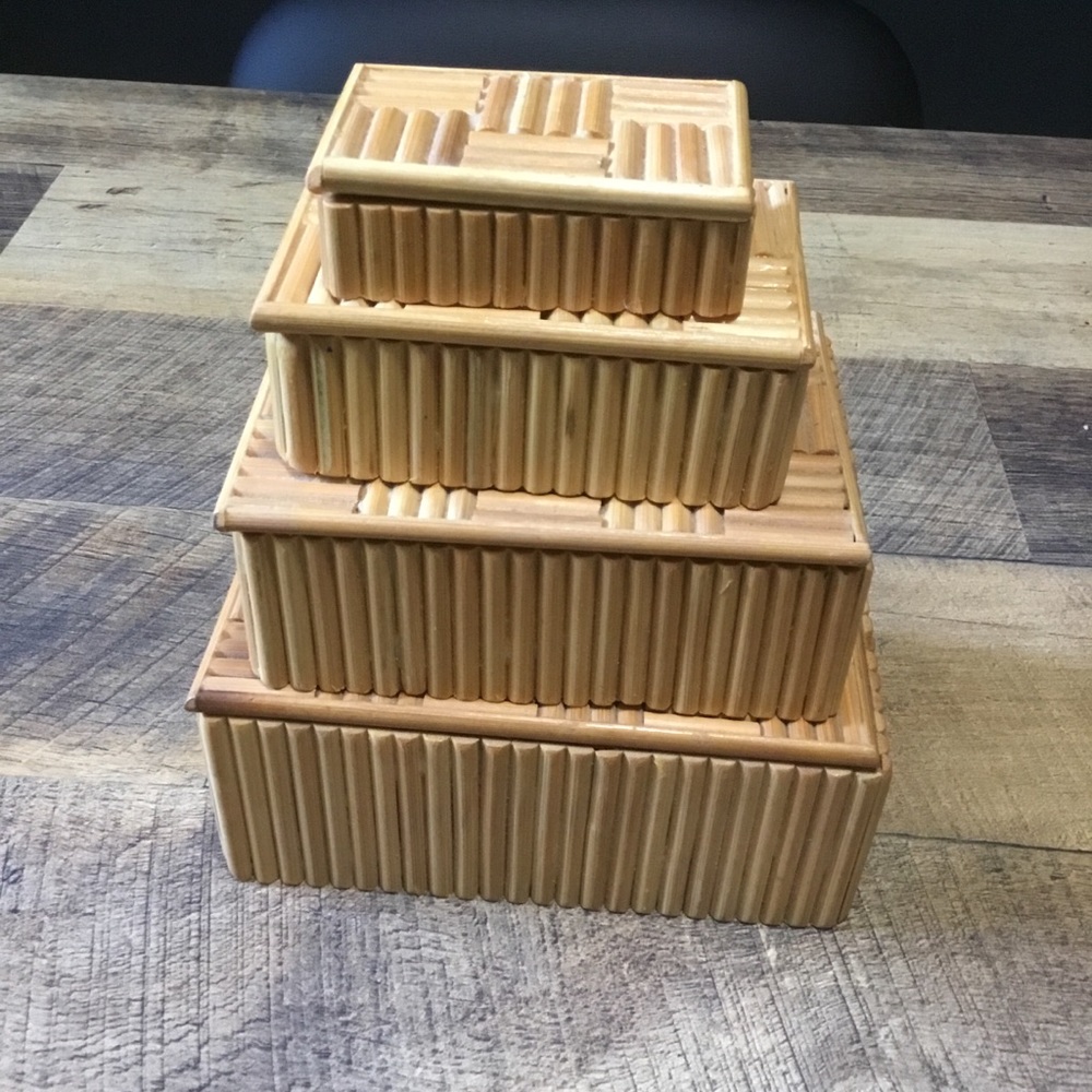 Set of Four Nesting Boxes - Picture 4 of 4